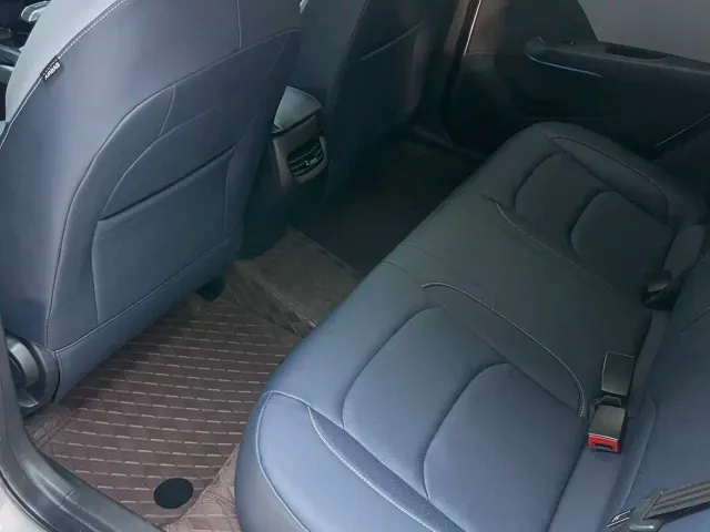 Chevrolet Monza — Фото автомобиля 17