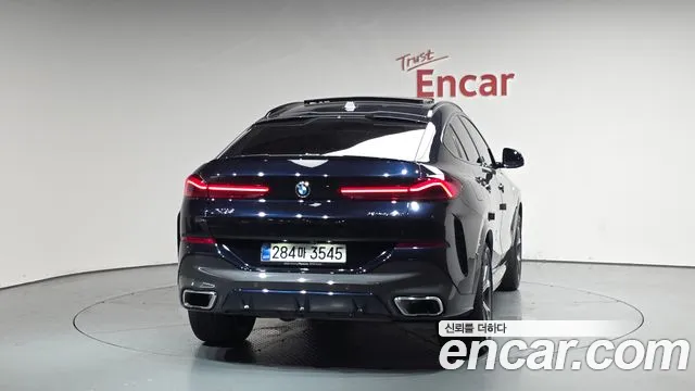 BMW X6 — Фото автомобиля 3
