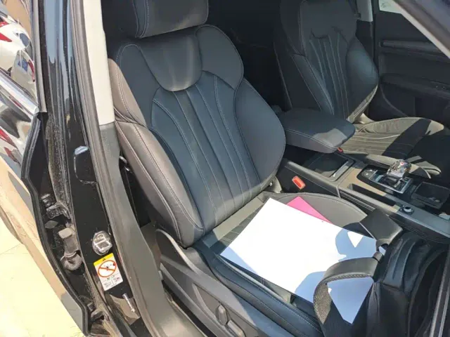 Audi Q5L — Фото автомобиля 24