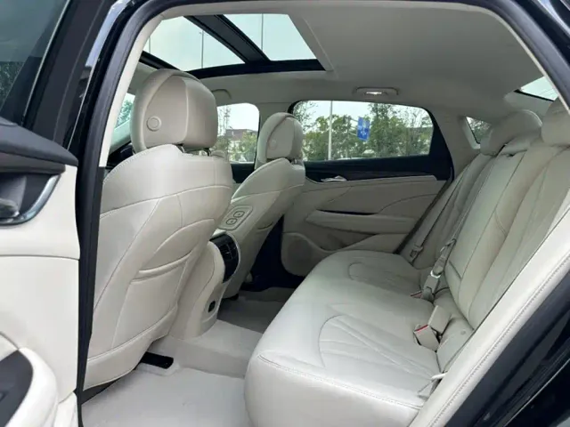 Buick LaCrosse — Фото автомобиля 14