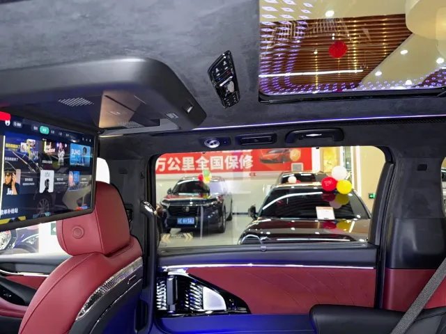 GAC Trumpchi M8 — Фото автомобиля 17
