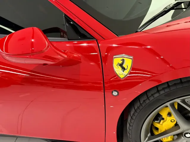 Ferrari F8 — Фото автомобиля 5