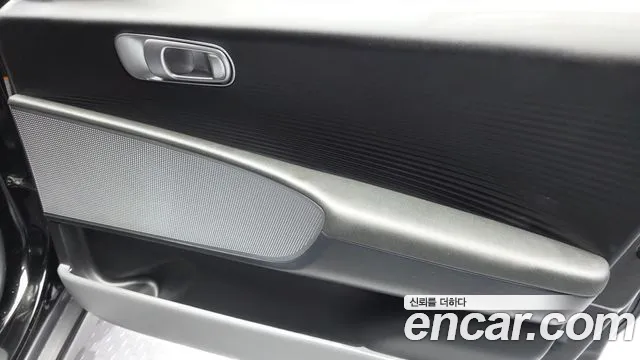 Hyundai Ioniq 6 — Фото автомобиля 13