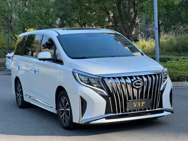 GAC Trumpchi M8 — Фото автомобиля 2