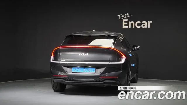 Kia EV6 — Фото автомобиля 4