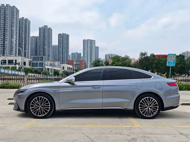 BYD Han — Фото автомобиля 3