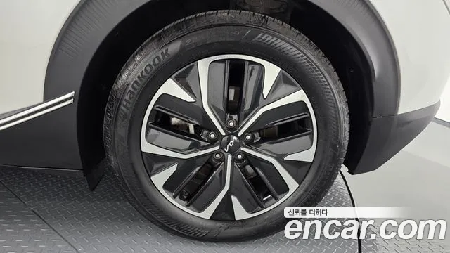 Kia EV6 Long Range — Фото автомобиля 21