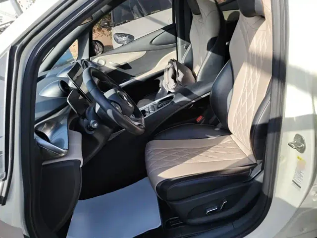 BYD Dolphin — Фото автомобиля 14