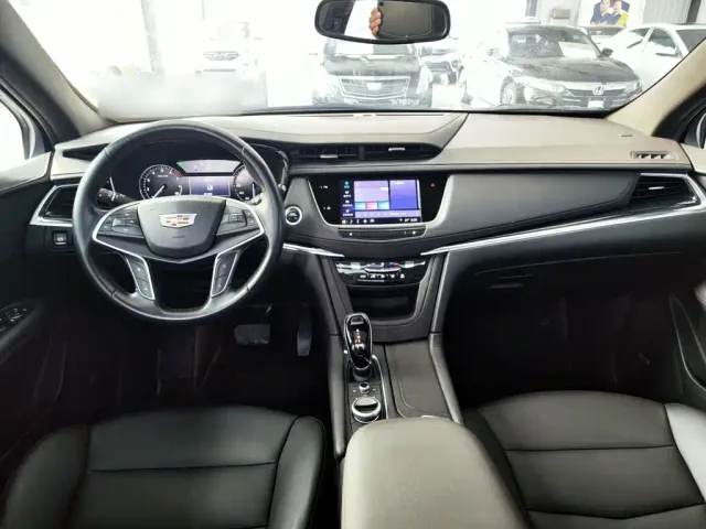 Cadillac XT5 — Фото автомобиля 9