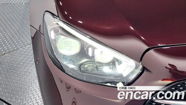 Mercedes-Benz E-Class — Фото автомобиля 20
