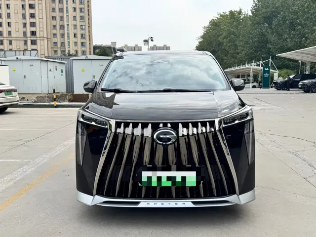 GAC Trumpchi E9 — Фото автомобиля 17