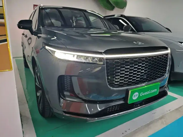 Li Auto ONE — Фото автомобиля 3