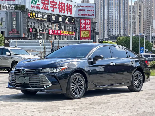 Фотография автомобиля — Toyota Avalon