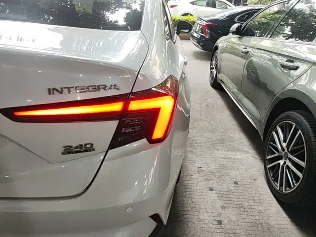 Honda Integra — Фото автомобиля 7