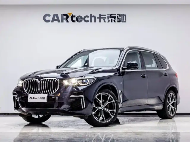 Фотография автомобиля — BMW X5
