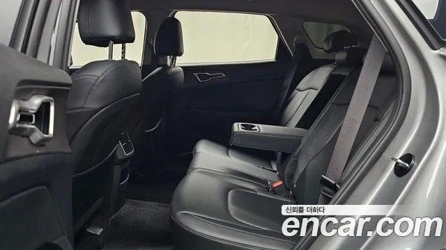 Kia Sportage Sportage 5-е поколение Дизель 2.0 2WD — Фото автомобиля 12