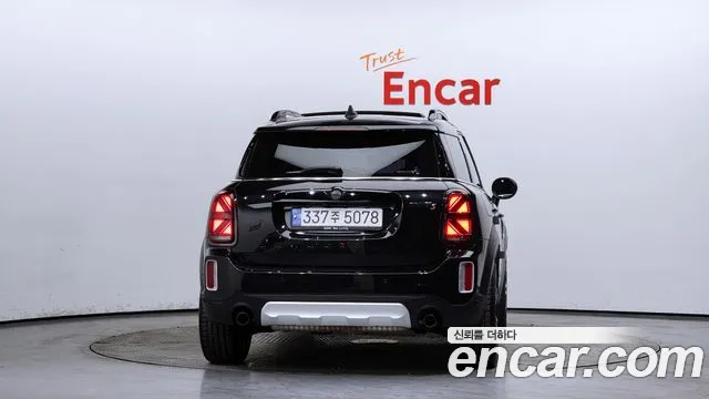 Mini Countryman — Фото автомобиля 4