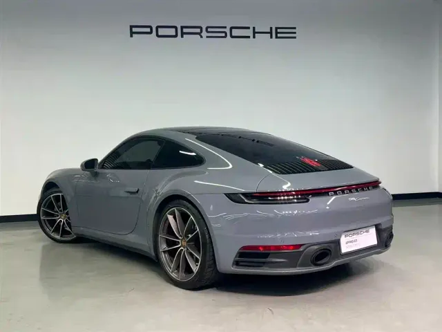 Porsche 911 — Фото автомобиля 24