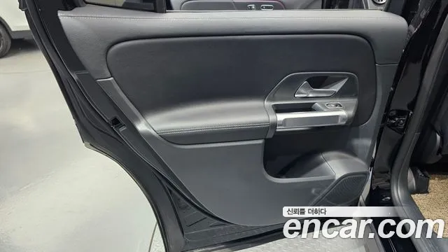 Mercedes-Benz GLB-Class GLB-класс X247 — Фото автомобиля 25
