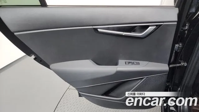 Kia Niro The All New Niro Prestige — Фото автомобиля 24