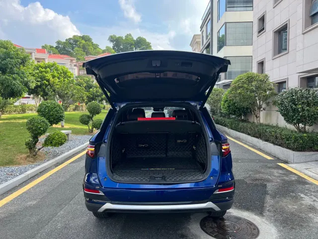 BYD Song Pro — Фото автомобиля 10