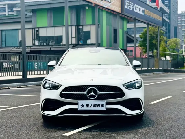 Mercedes-Benz C-Class — Фото автомобиля 3