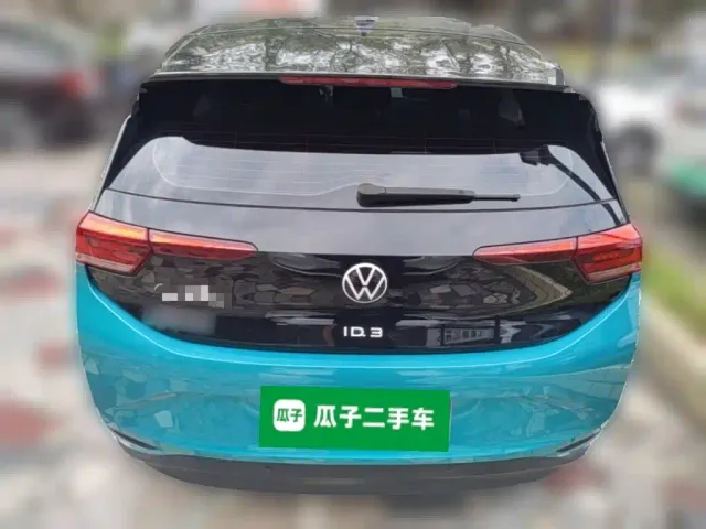 Volkswagen ID.3 — Фото автомобиля 7
