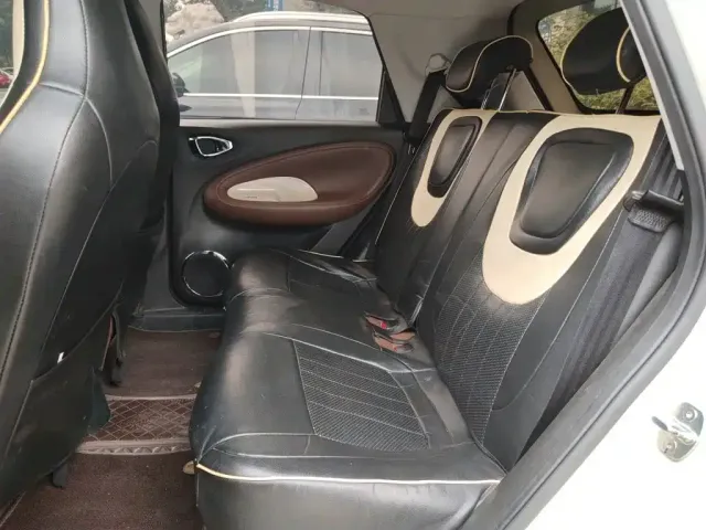 Wuling Motors Wuling Bingo 2023 Model 333km Joy+ Version — Фото автомобиля 13