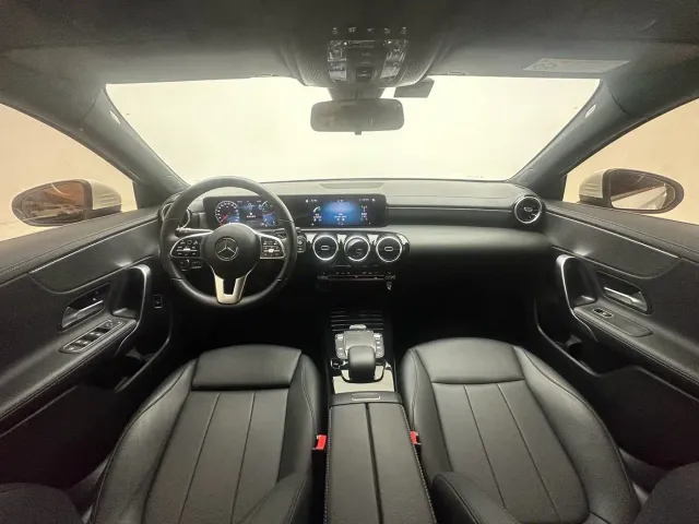 Mercedes-Benz A-Class — Фото автомобиля 22