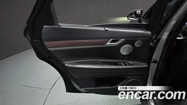 Genesis G80 RG3 — Фото автомобиля 14