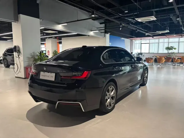 BMW i3 — Фото автомобиля 4