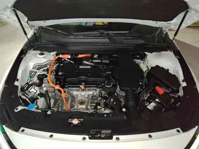 Honda Accord — Фото автомобиля 21