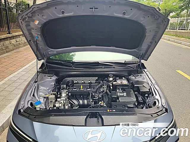 Hyundai AVANTE — Фото автомобиля 8