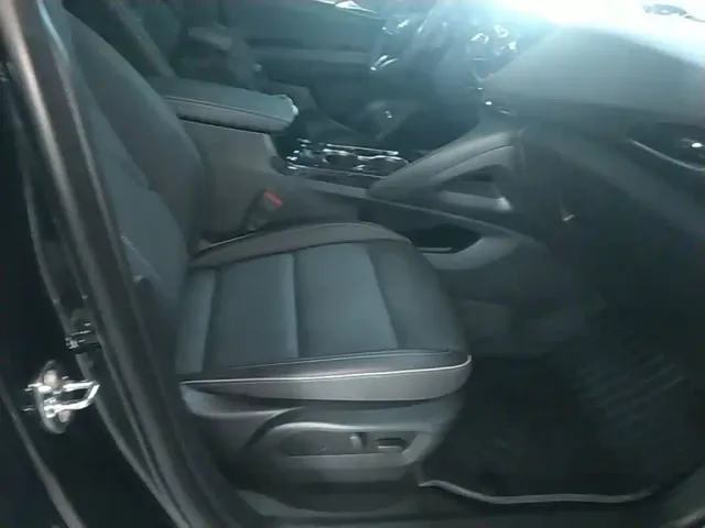 Buick Envision Plus — Фото автомобиля 24