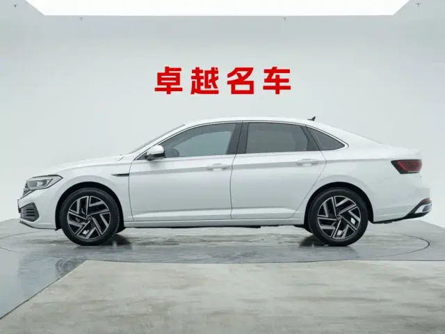 Volkswagen Sagitar — Фото автомобиля 7
