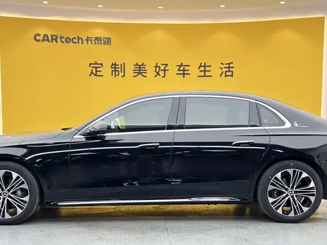 Mercedes-Benz E-Class — Фото автомобиля 7