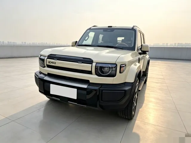 Фотография автомобиля — iCAR V27