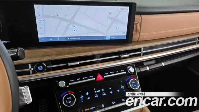 Hyundai Santafe Santa Fe (MX5) Бензин 2.5T 4WD — Фото автомобиля 14