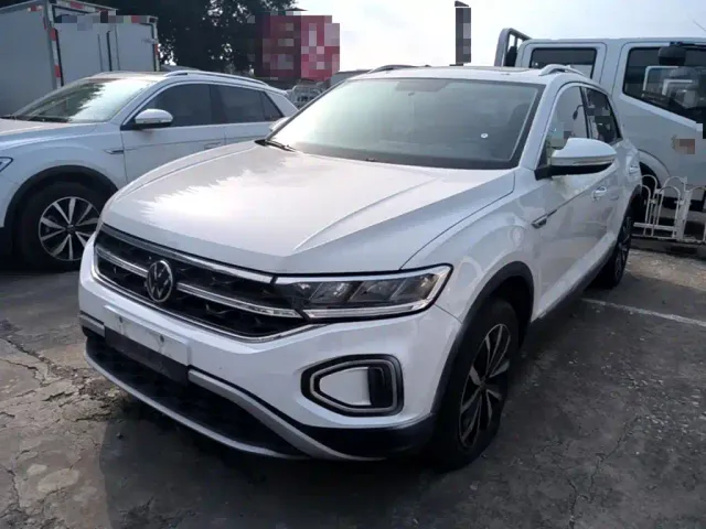 Фотография автомобиля — Volkswagen T-Roc