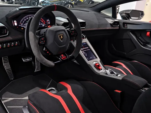 Lamborghini Huracan — Фото автомобиля 4