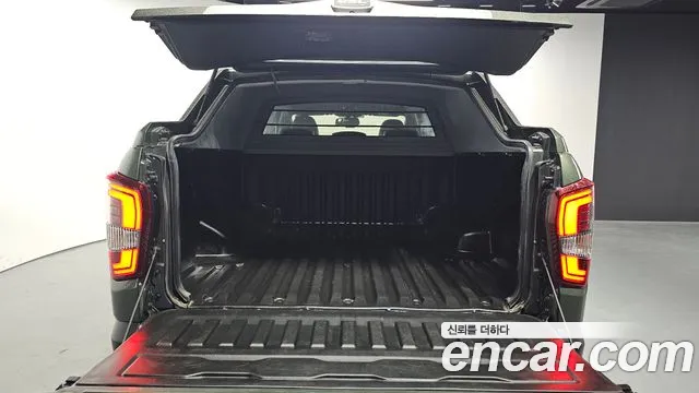 KG_Mobility_Ssangyong Rexton Новый Rexton Sport Khan Дизель 2.2 4WD — Фото автомобиля 20