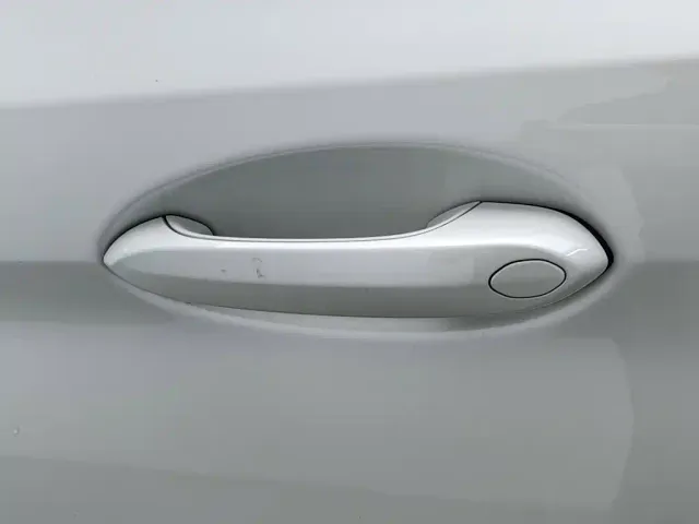 BMW 5 Series — Фото автомобиля 18