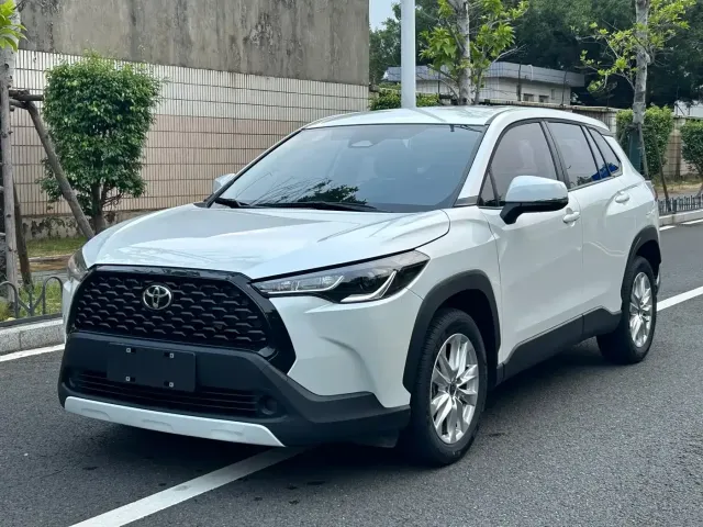 Фотография автомобиля — Toyota Corolla Cross