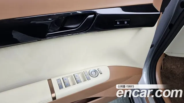 Hyundai Grandeur — Фото автомобиля 26