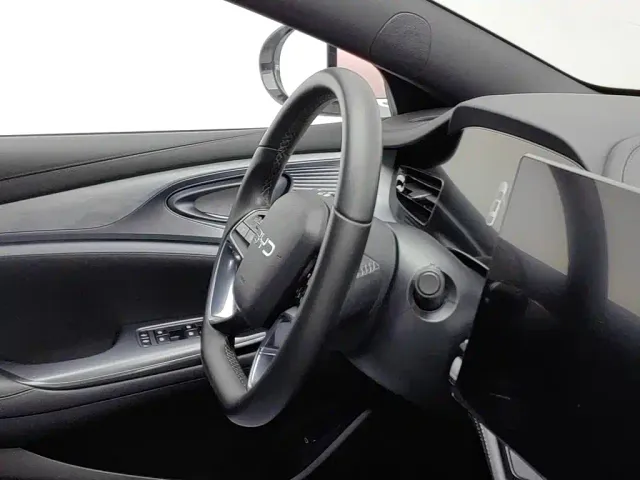 BYD Seal — Фото автомобиля 22