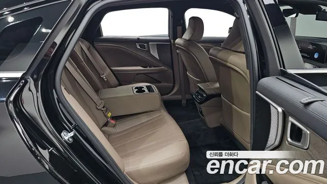 Kia K8 2.5 Бензин 2WD — Фото автомобиля 10