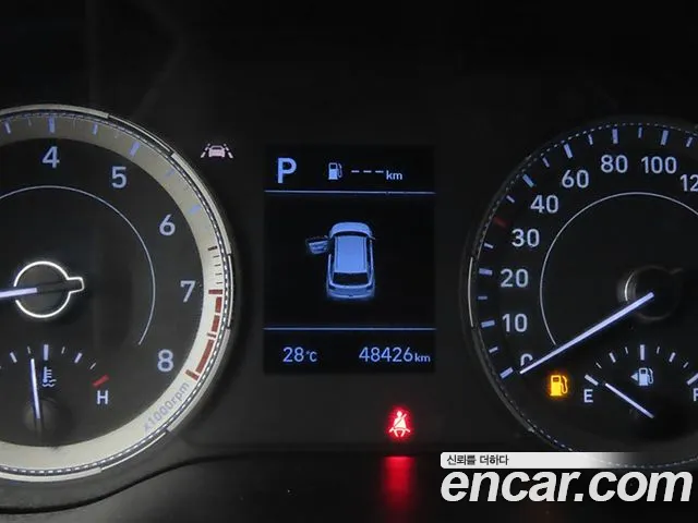 Hyundai Venue Venue 1.6 Modern Plus — Фото автомобиля 8