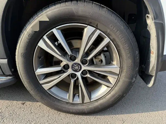 BYD Song Pro — Фото автомобиля 8