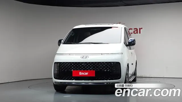 Hyundai Staria — Фото автомобиля 3