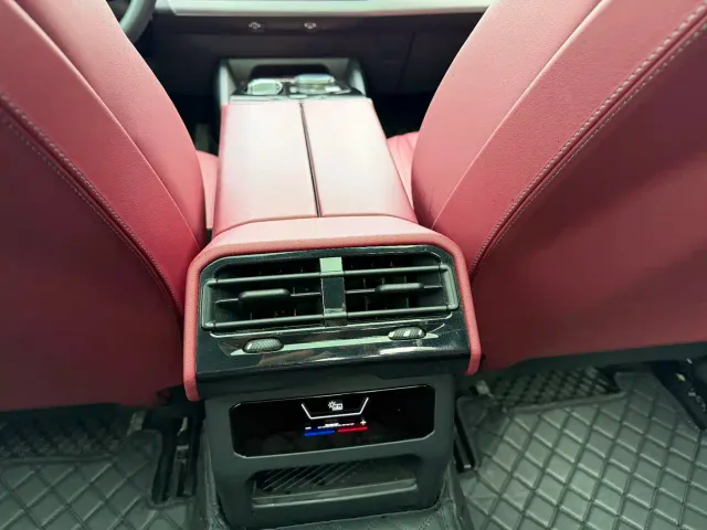 BMW 5 Series — Фото автомобиля 13